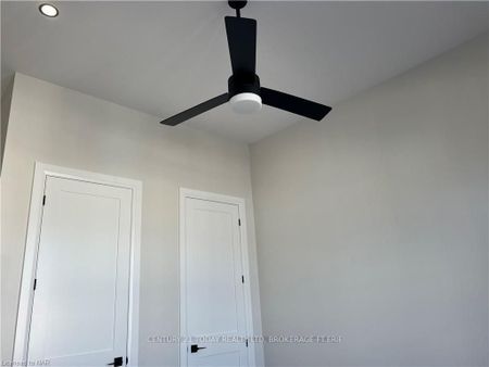 For Lease - 43 Jarvis Street Unit# 202, Fort Erie, Ontario - Photo 2