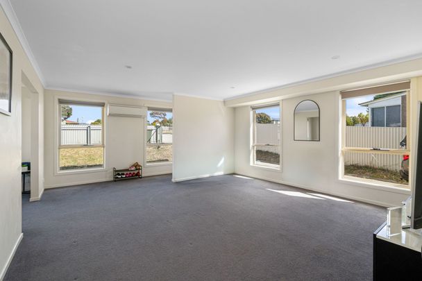 Modern Family Home - Photo 1