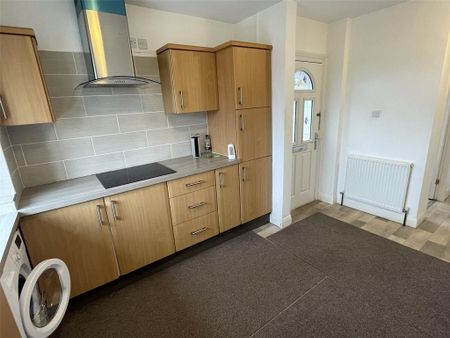 2 bedroom bungalow to rent - Photo 3