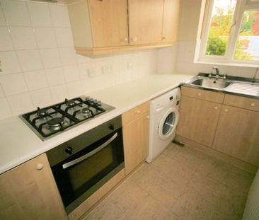 1 bedroom terraced house to rent - Photo 4
