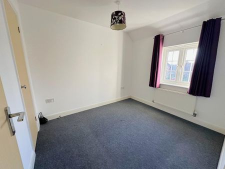 2 bedroom semi-detached house to rent - Photo 4