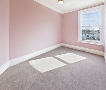 The Green, Twickenham, TW2 - Photo 4