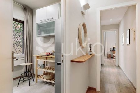2 room luxury Apartment for rent in Barcelona, Spain - Photo 2