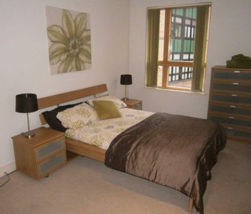 2 bedroom flat to rent - Photo 3