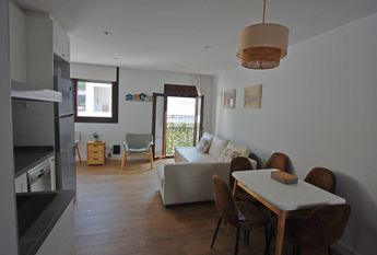 Atico tipo duplex en el corazón de La Carihuela (DISPONIBLE DESDE SEPTIEMBRE DE 2026) – tor487jv