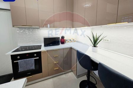 Apartament 4 camere de închiriat – Bd. Unirii / Str. V... - Fotografie 5