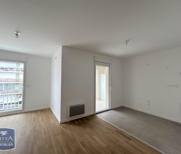 Location Appartement 2 pièces 36m² LA ROCHE SUR YON 85000 - Photo 1