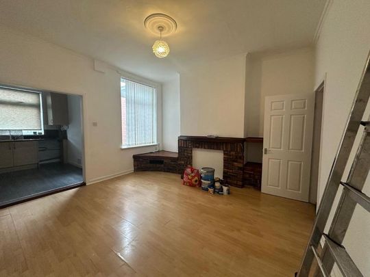 2 bedroom terraced house to rent - Photo 1