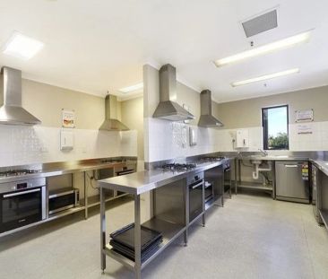 Furnished Studio in the Heart of the CBD - Photo 6