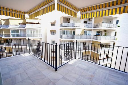 3 bedroom luxury Apartment for rent in Marbella, Spain - Photo 3