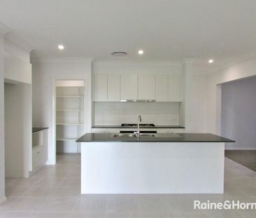 37 Rockmaster Street, Chisholm, NSW 2322 - Photo 1