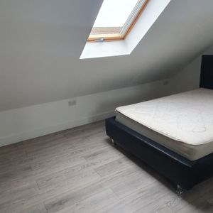 Flat 4, 25 Minny Street, Cathays, Cardiff, CF24 4ES - Photo 2