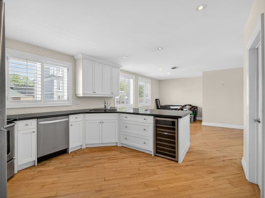 For Lease - 84 Reynolds Street Unit# 2, Oakville, Ontario - Photo 1