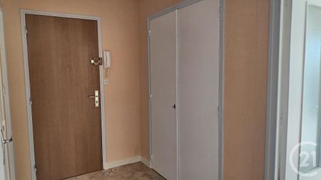 Location Appartement 3 pièces 65m² TROYES 10000 - Photo 2