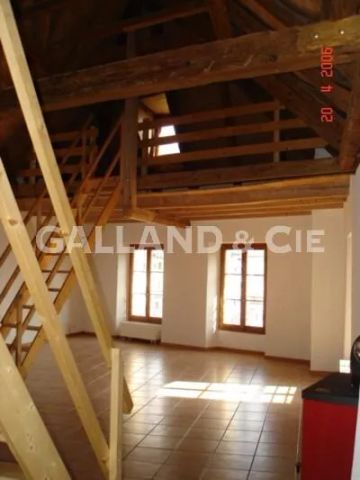 Appartement atypique type loft dans les combles. - Foto 2