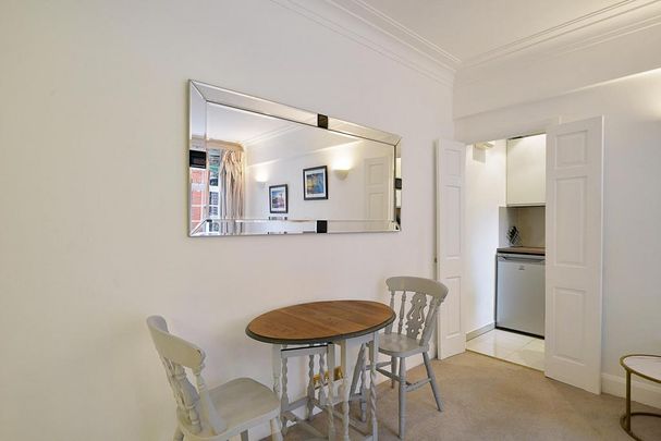 1 bedroom flat to rent - Photo 1