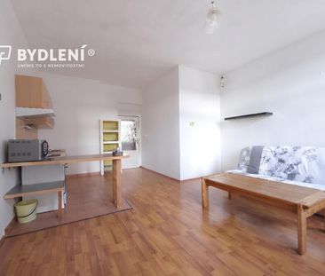 Pronájem bytu 1+1 48 m² - Photo 4