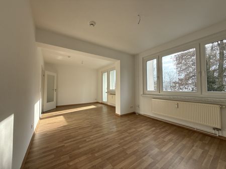Familienwohnung / 2 Bäder / Balkon - Photo 2