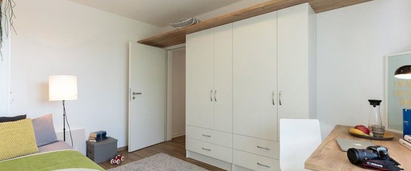 Stay + Study - Hier will ich wohnen. Freies Studentenzimmer, komplett möbliert! - Foto 1