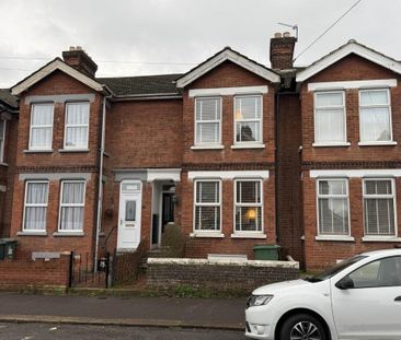 3 bedroom terraced house to rent - Photo 3