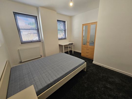 2 Bed Student Accommodation - Photo 1