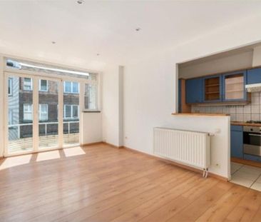 ✨ Stijlvol appartement in hartje Vilvoorde mét zonnig terras! ☀️ - Photo 5