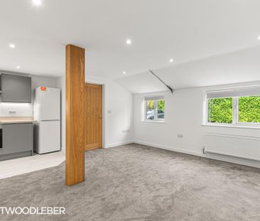 2 bedroom barn conversion to rent - Photo 1