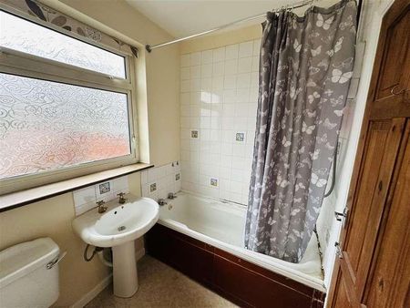 Croft Road, Stockingford, CV10 - Photo 5