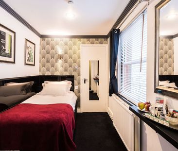 Room in a Shared House, Charlotte Street, BN2 - Photo 3