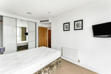 2 bedroom duplex to rent - Photo 3