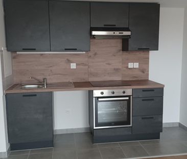 location Appartement T3 DE 60.79m² À CERGY - Photo 1