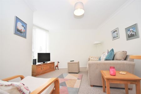 2 bedroom flat to rent, - Photo 5