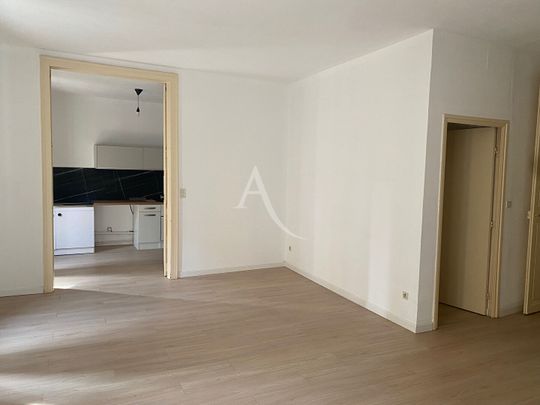 Location Appartement 2 pièces 66m² - Photo 1
