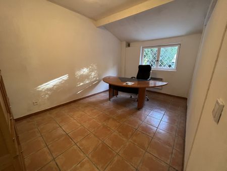 Bureau 4 pièces à louer Montpellier - 34080 / Réf: LP095-IMMOBILIAFR - Photo 3