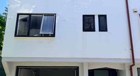 Modern Three-Storey Townhouse with Garage Parking on The Terrace - Photo 5