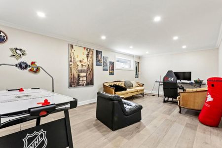Laval (Chomedey) (Autres) - Photo 2