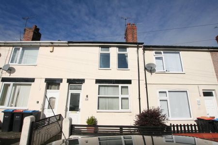 3 bedroom terraced house to rent - Photo 4