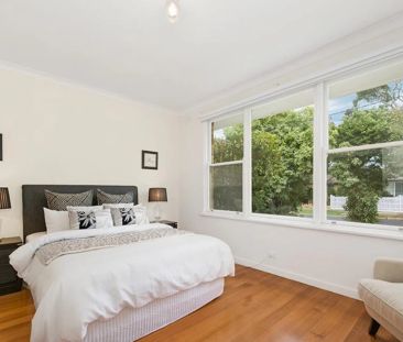 3 BEDROOMS PLUS A BUNGALOW | FAMILY WARMTH AND COMFORT! - Photo 2