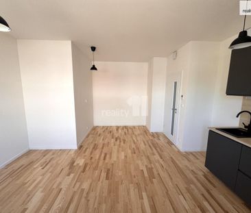 Pronájem bytu 1+kk 34 m2 - Фото 4