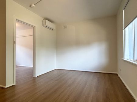 2/9 Frogmore Road, Carnegie VIC 3163 - Apartment For Rent | Domain - Photo 3