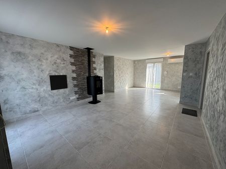 House - Photo 3