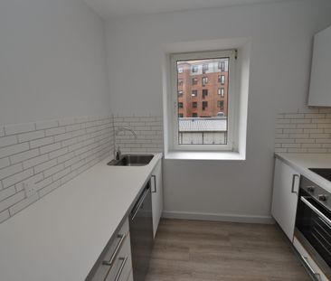 Indbydende lejlighed med altan og skøn udsigt i Aalborg - Foto 3