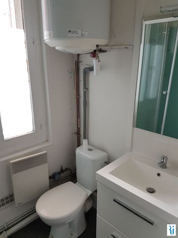 Location Appartement 1 pièce 23m² ROUEN 76000 - Photo 3