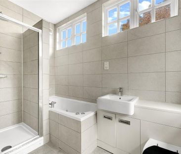 3 bedroom semi-detached house to rent - Photo 5