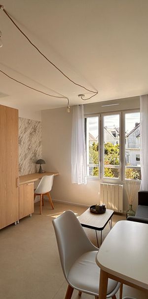 Location Appartement 1 pièce 24m² - Photo 1