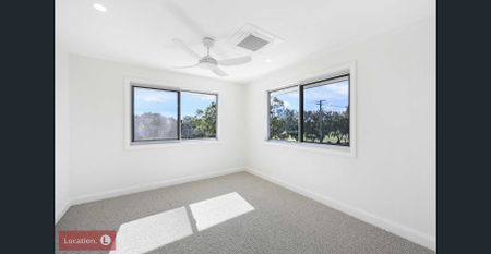 Beautiful coastal home in the heart of Bargara - Photo 2