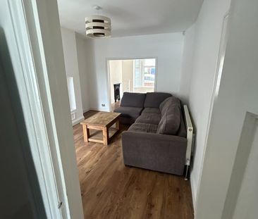 3 Bed Terraced House, Stretford, M32 - Photo 1