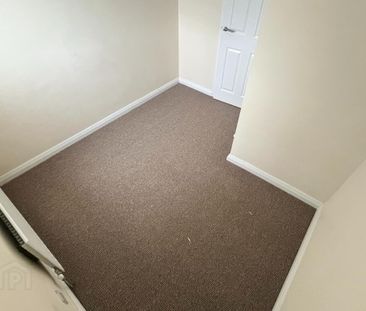 18 Merrion Drive, Lurgan, BT66 8LZ - Photo 5