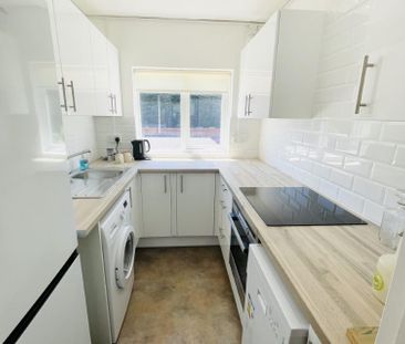 2 bedroom flat to rent - Photo 6