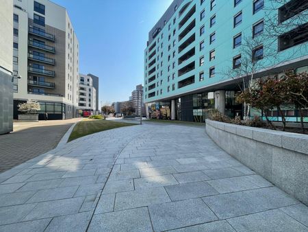 2 bedroom apartment to rent - Photo 4